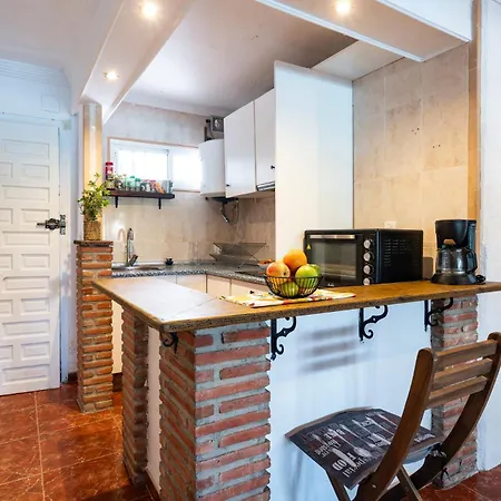Apartment Malagasuite Garden Oasis